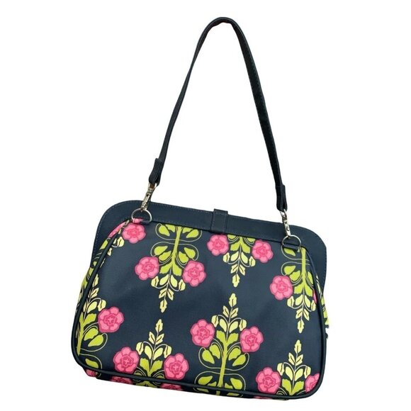 Petunia Pickle Bottom Diaper Bag - Clutch Style - Picture 2 of 6